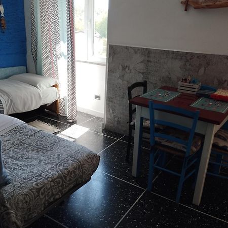 Apartamento La Casa Di Zahra Riccò del Golfo di Spezia Exterior foto
